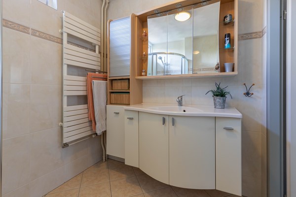 Medium property photo - Van Leeuwenhoekstraat 9, 1433 BM Kudelstaart